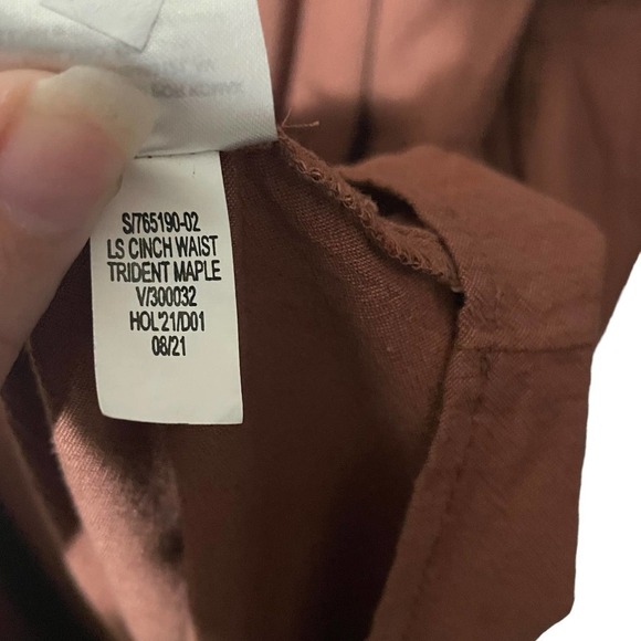 OLD Navy Waist-Defined Crinkle-Textured Long-Sleeve Midi Dress - Picture 11 of 14